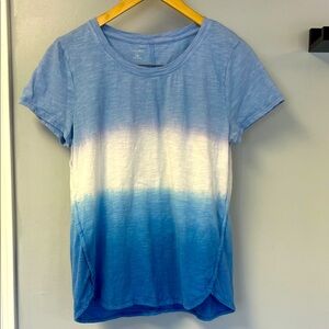 Talbots Blue and White Ombre Short Sleeve Broken In Tee Sz LP